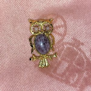 Vintage owl pin/pendant
